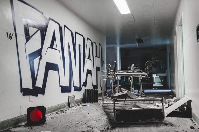 Abandoned USC Hospital photograph