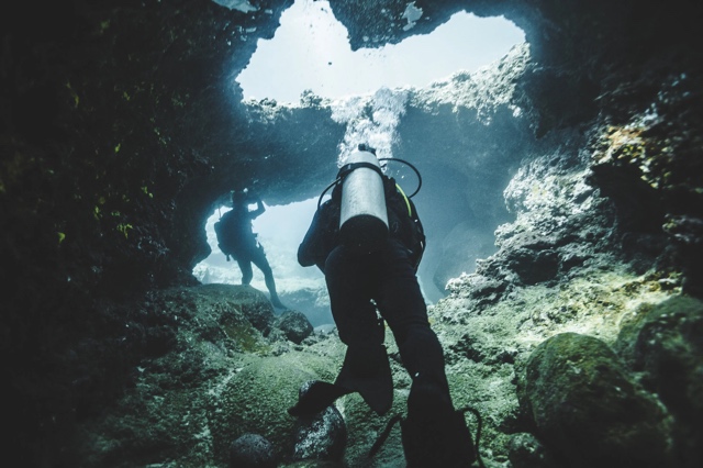 Banzai Divers Hawaii photograph