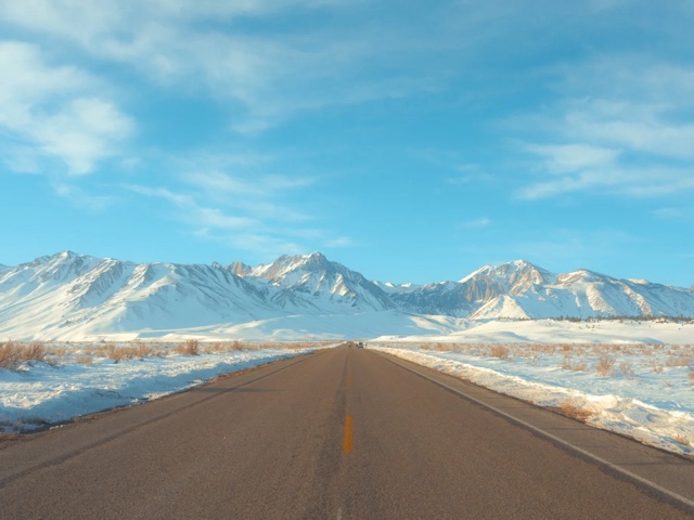 HWY 395 photograph
