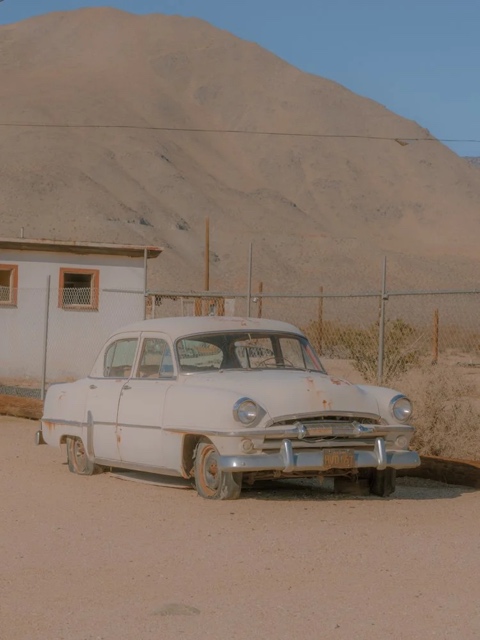 HWY 395 photograph